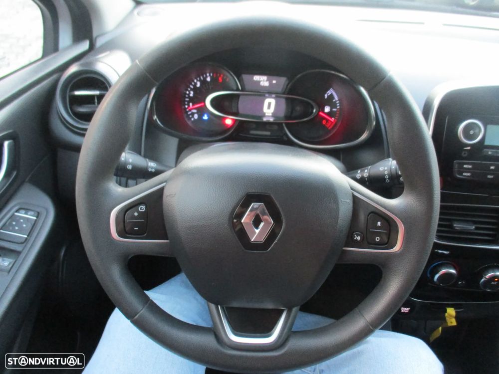 Renault Clio 1.5 dCi Zen - 11