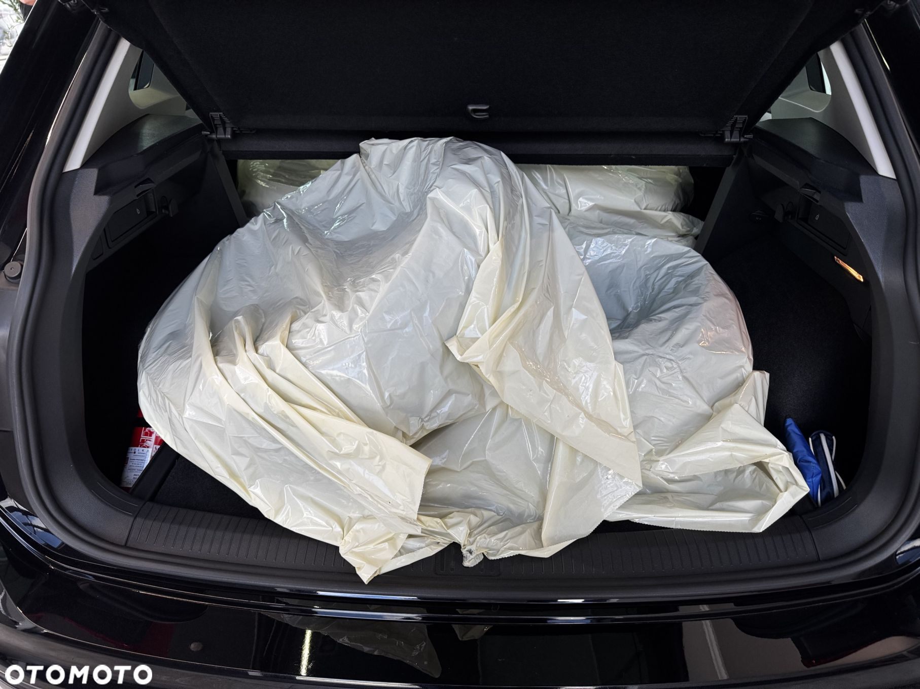 Volkswagen Tiguan - 14