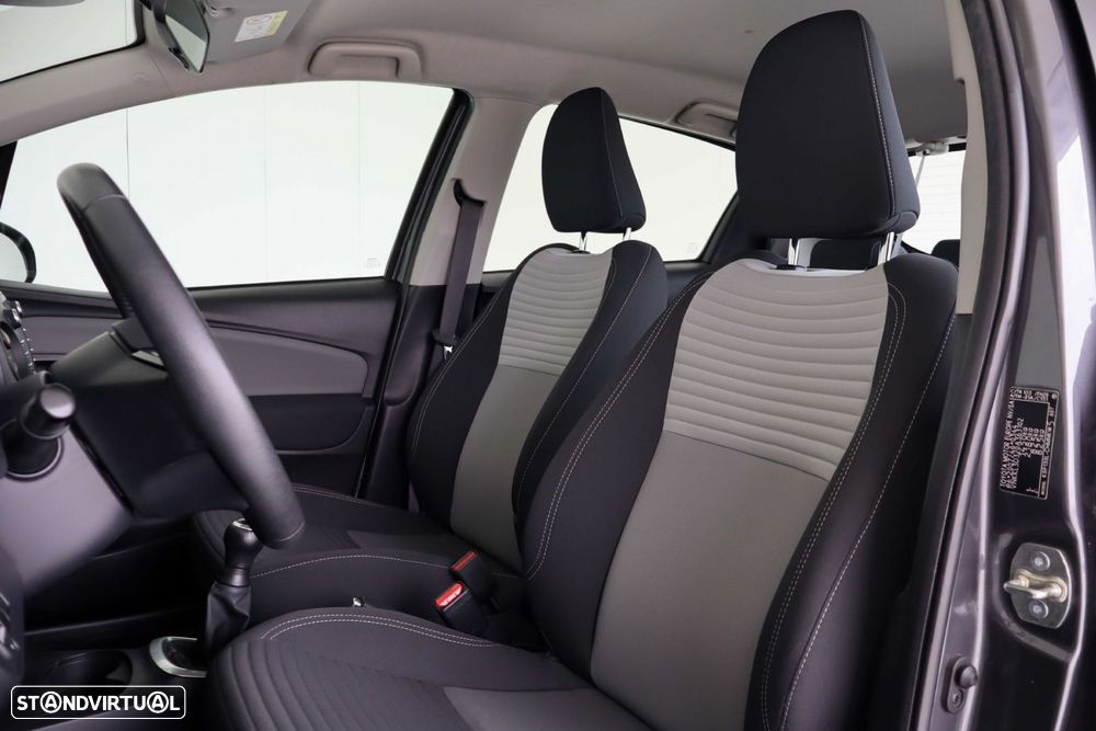 Toyota Yaris 1.0 VVT-i ACtive - 34