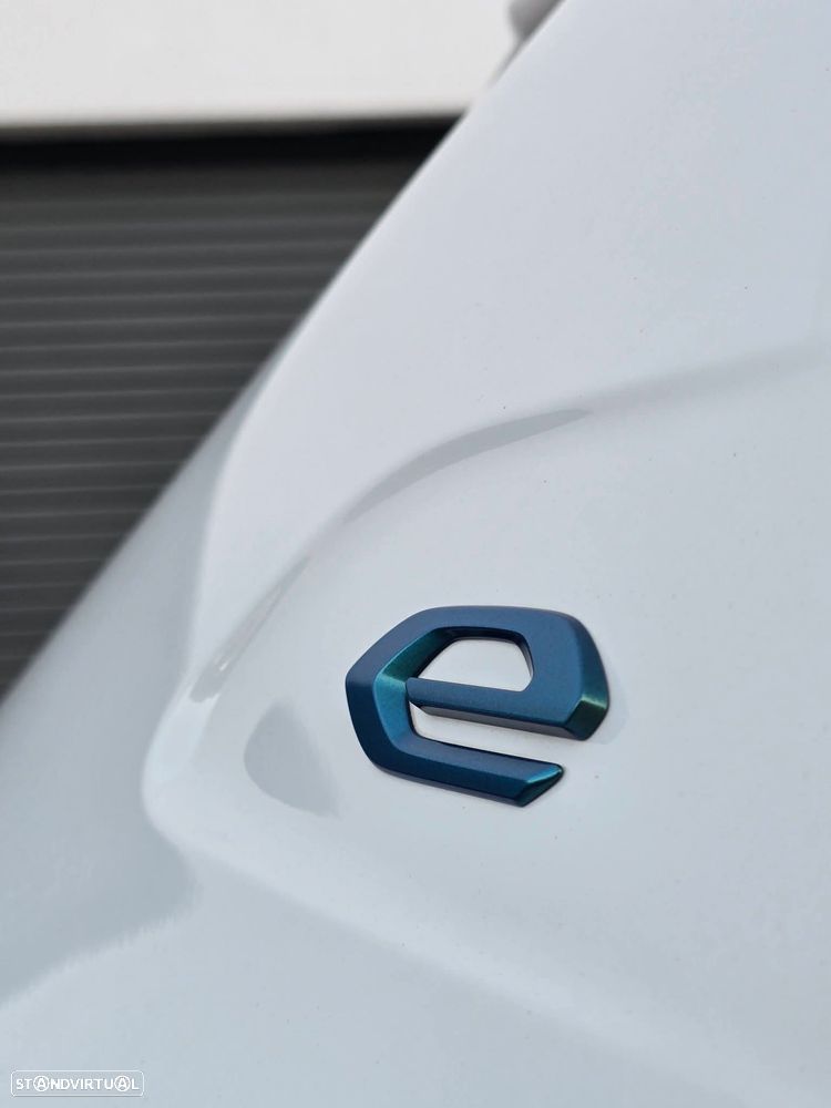 Peugeot e-208 50 kWh Active Pack - 6