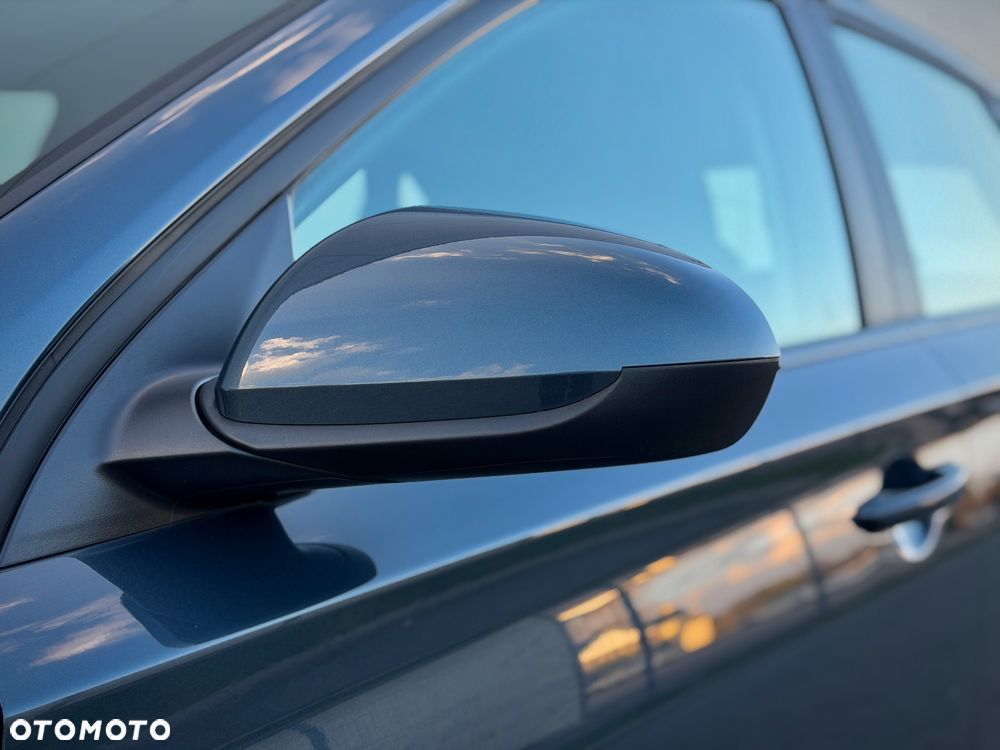 Hyundai i30 1.5 DPI Modern - 36