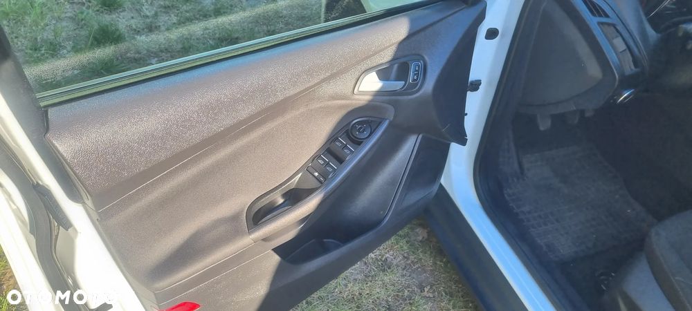 Ford Focus 1.5 TDCi Trend - 15