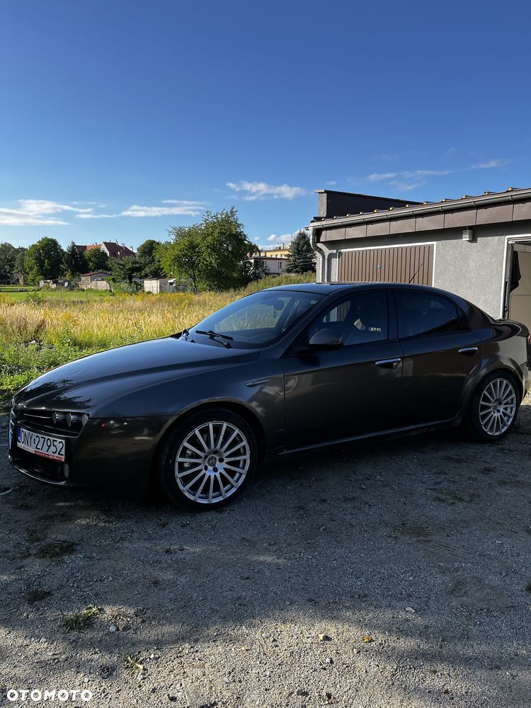 Alfa Romeo 159 - 1