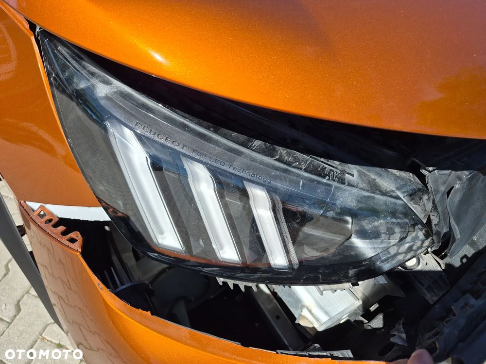 Peugeot 2008 - 32