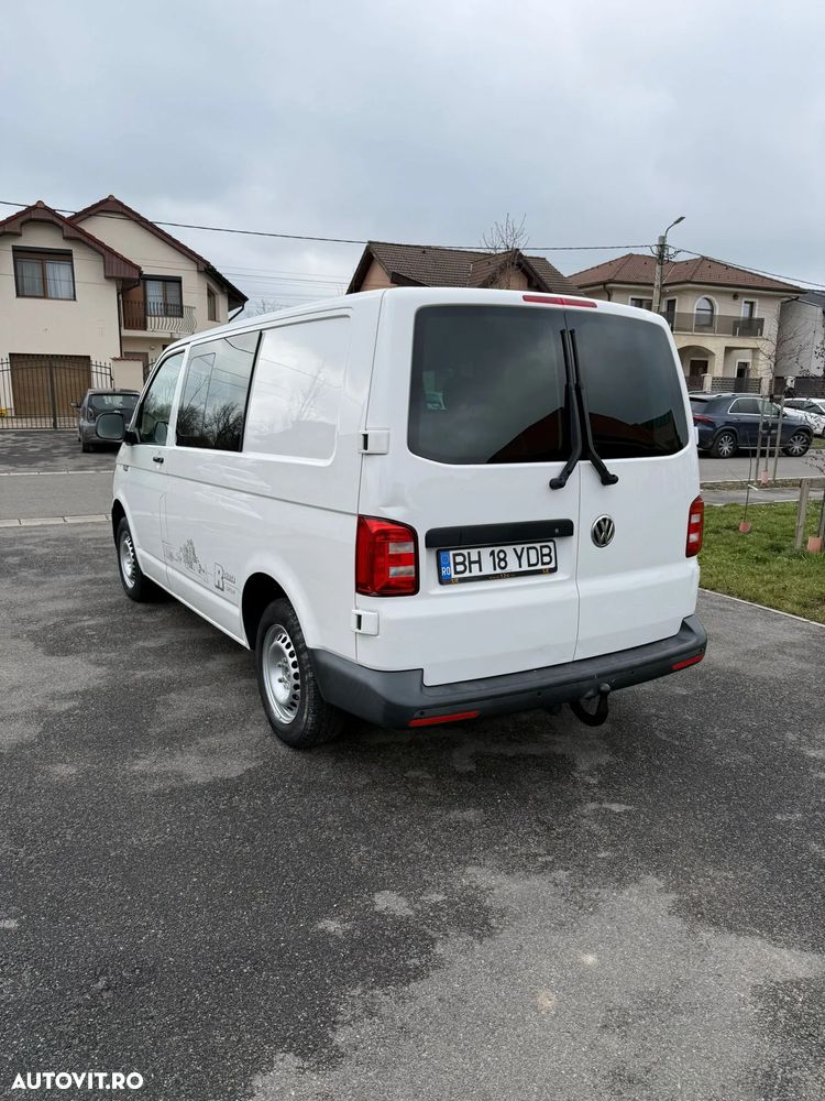 Volkswagen Transporter - 2