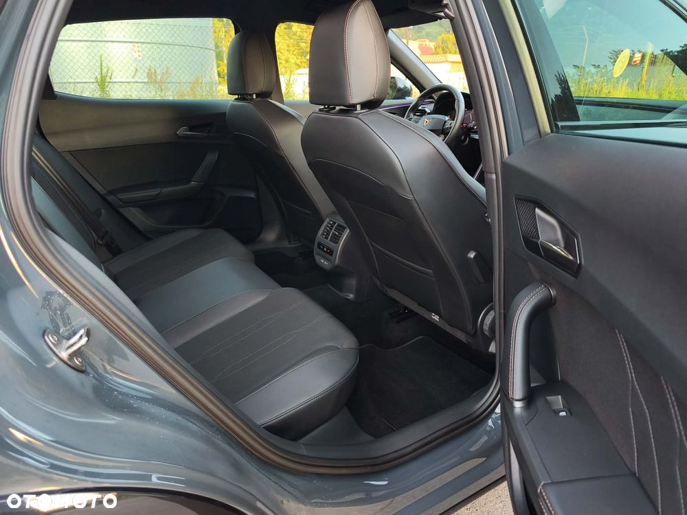 Cupra Formentor 1.5 e-Hybrid DSG - 35
