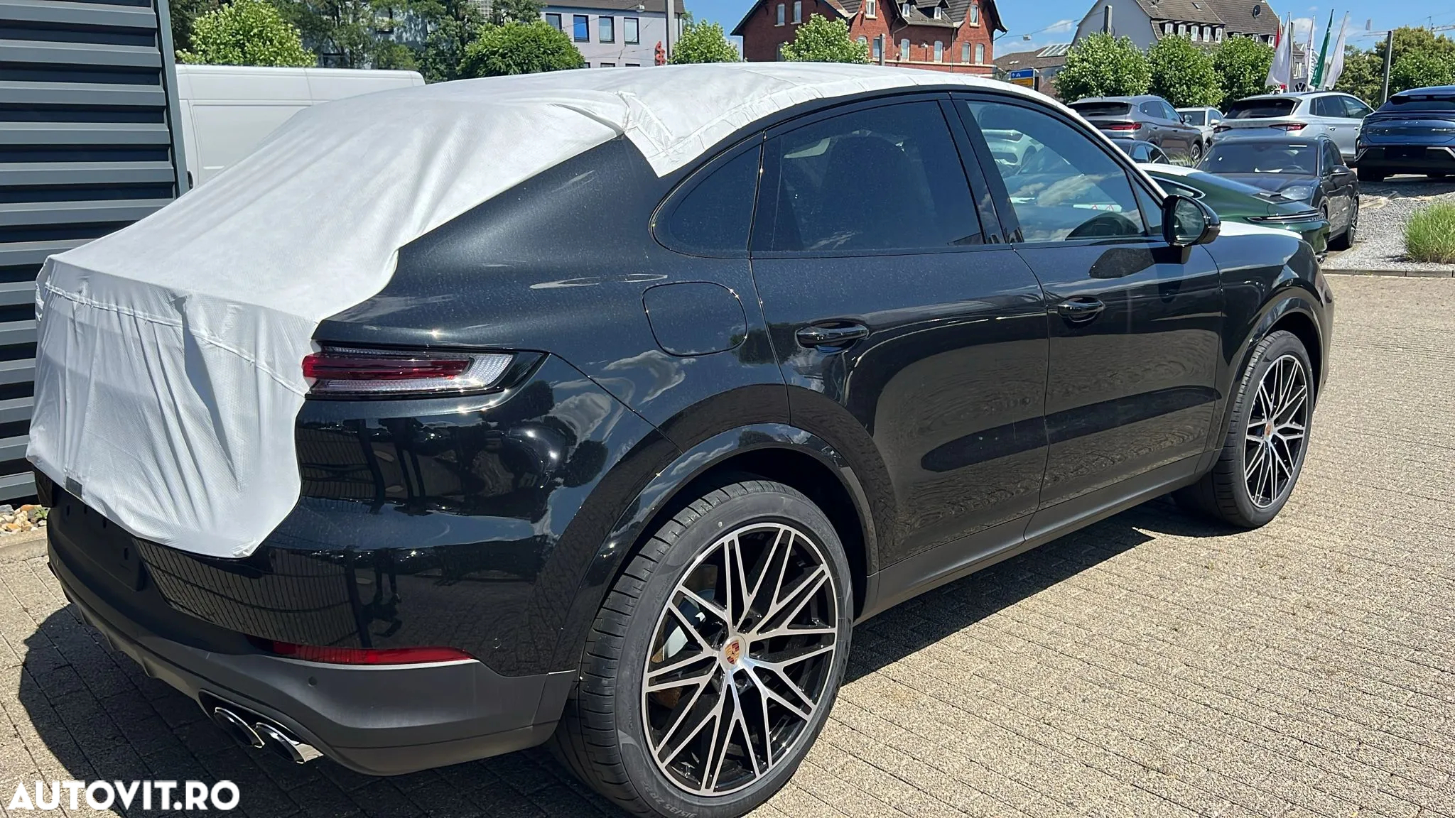 Porsche Cayenne Coupe - 4