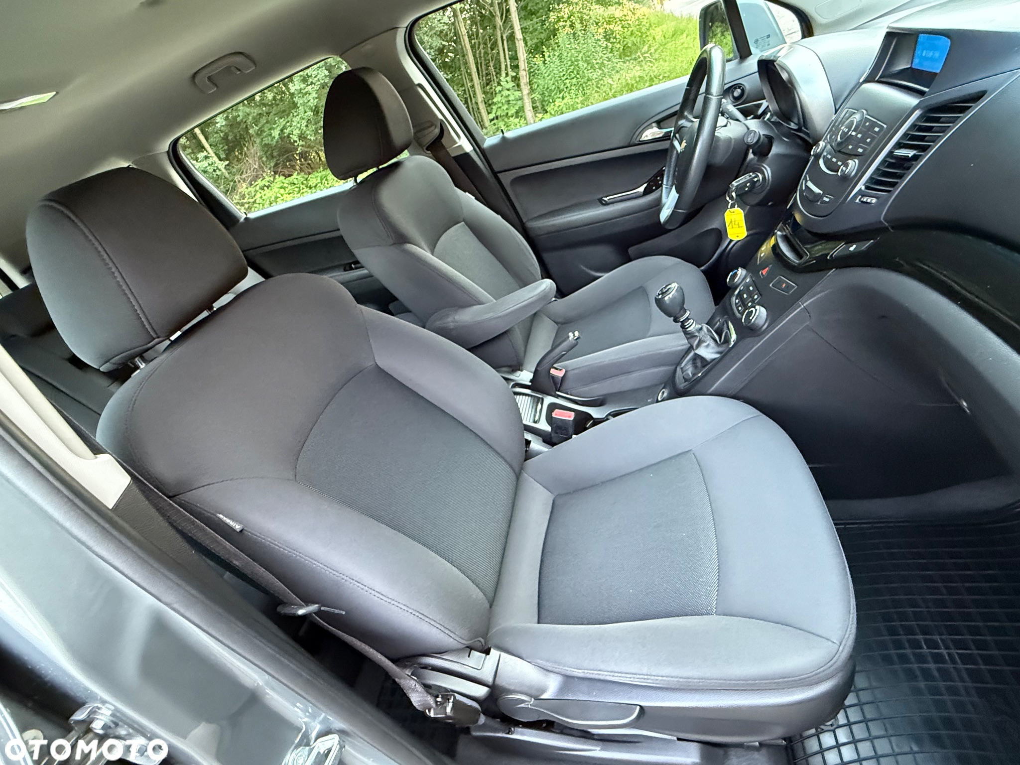 Chevrolet Orlando 1.8 LS+ - 22