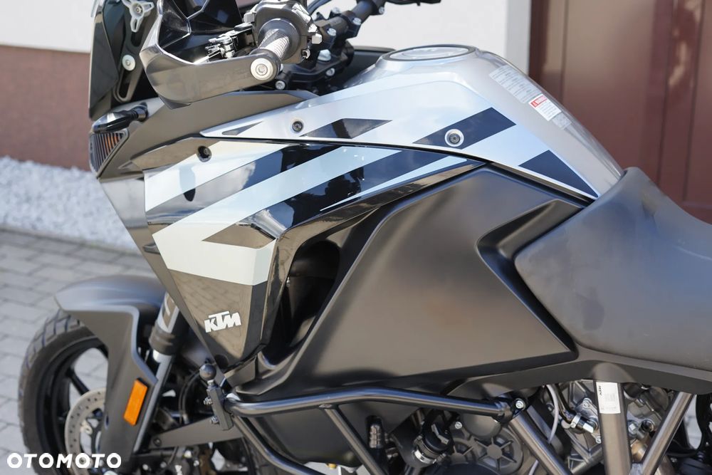 KTM Super Adventure - 28