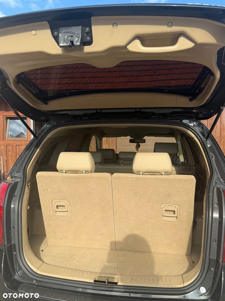 Chevrolet Captiva 2.0 4WD 7 Sitzer Automatik LT Exclusive - 7