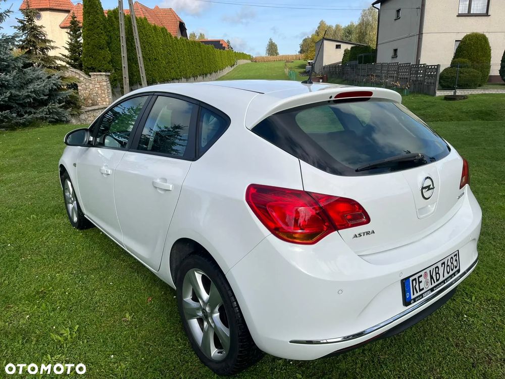 Opel Astra 1.4 EcoFLEX Edition - 26