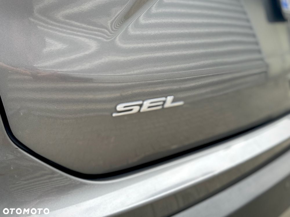 Ford Edge - 38