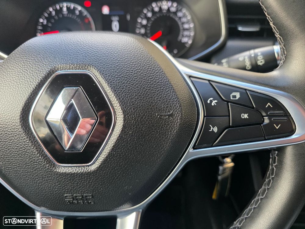 Renault Clio - 30