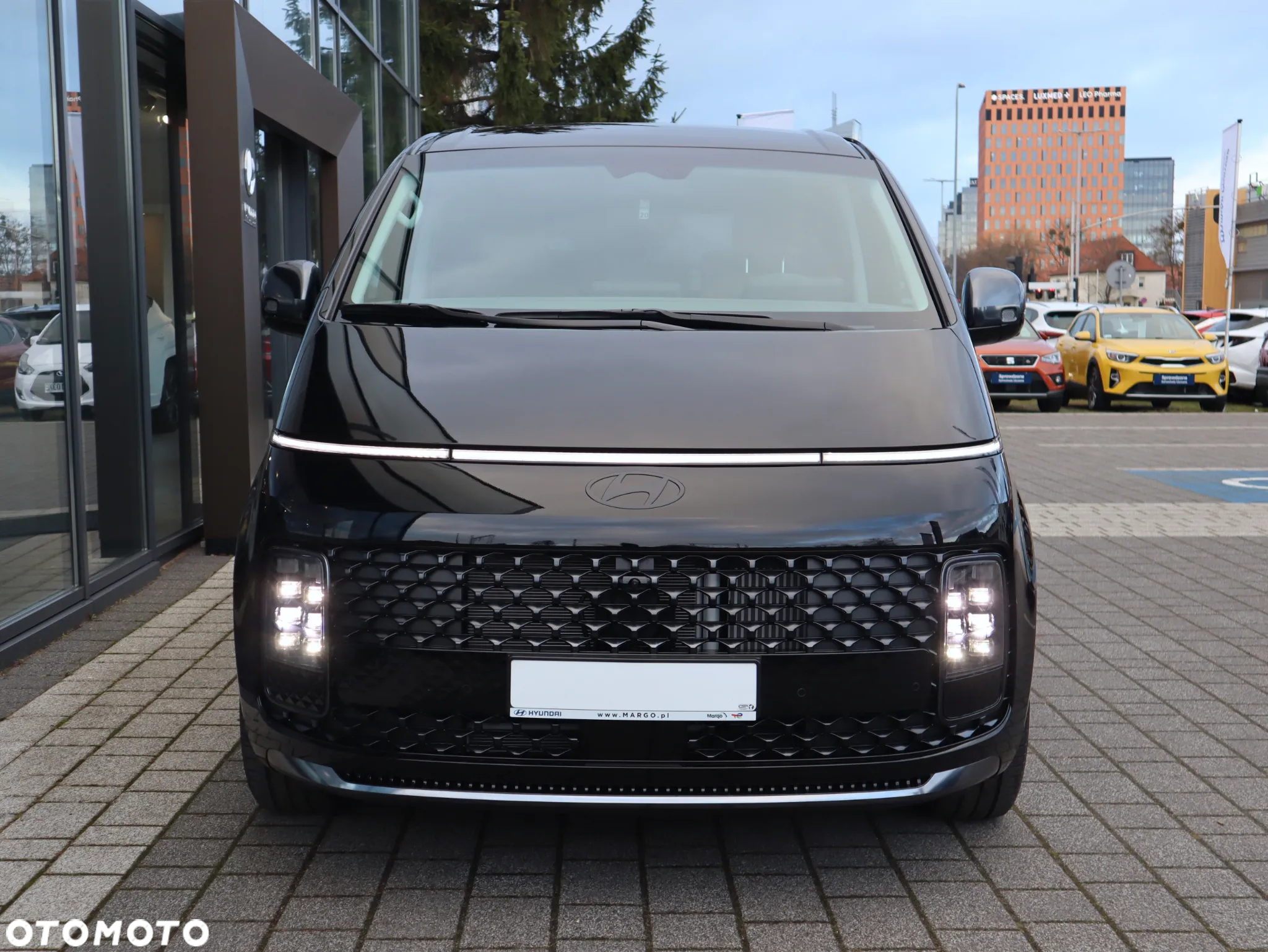 Hyundai Staria - 9