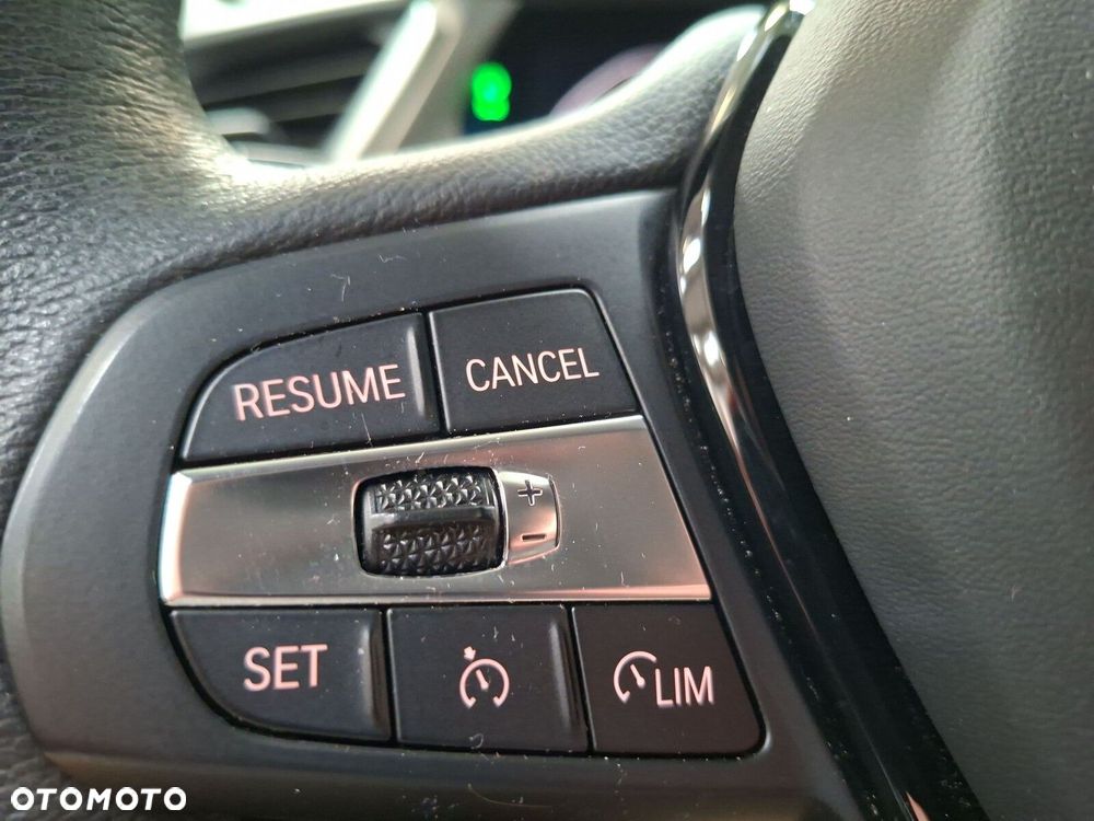 BMW Seria 1 118i Advantage - 27
