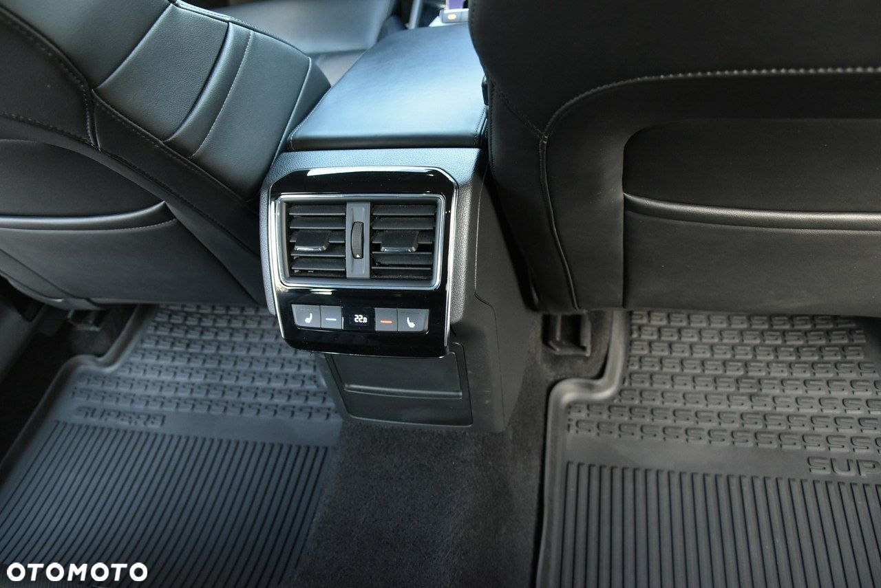 Skoda Superb 2.0 TDI DSG Style - 17