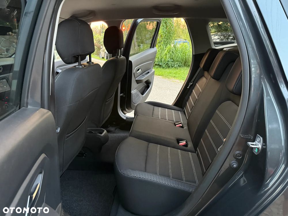 Dacia Duster 1.3 TCe FAP Prestige - 23