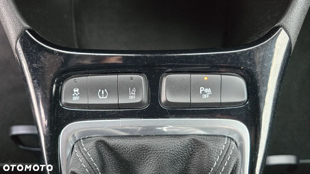 Opel Crossland X - 19