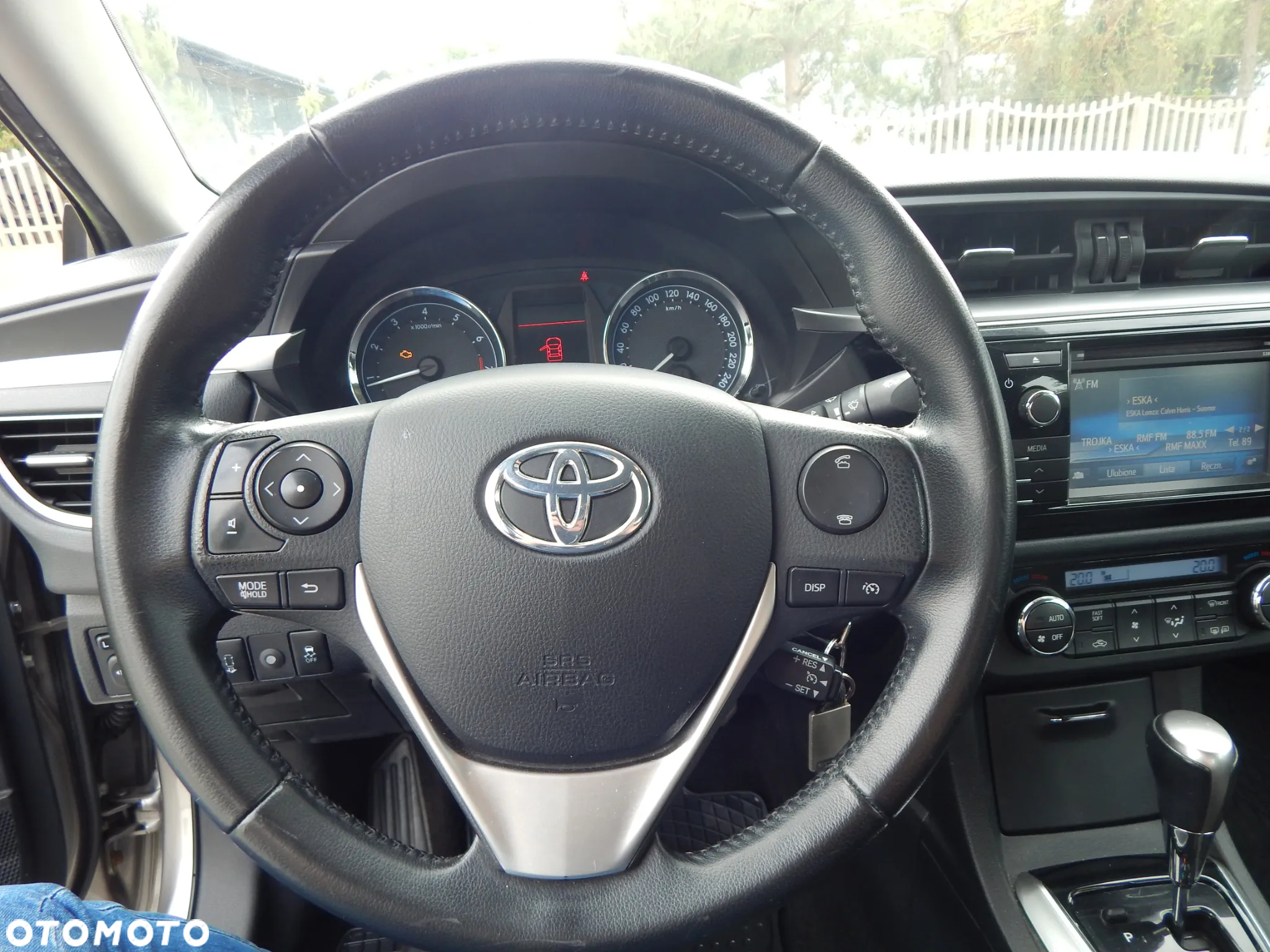 Toyota Corolla 1.6 Comfort MS - 21