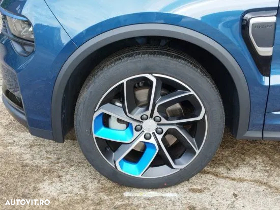 Lynk&Co 01 - 3