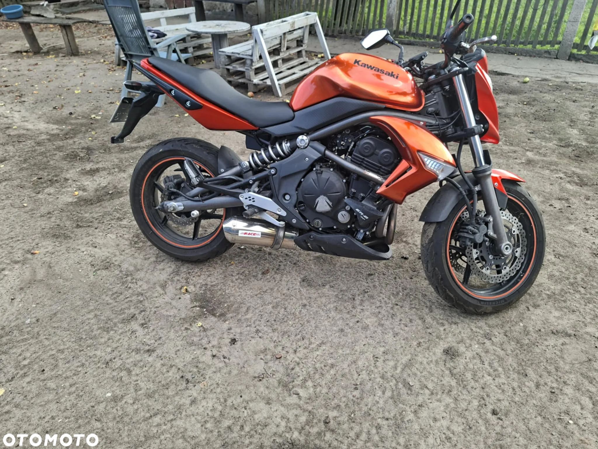 Kawasaki ER - 1