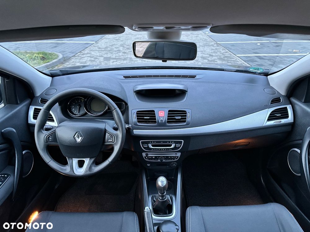 Renault Megane TCe 130 Dynamique - 5