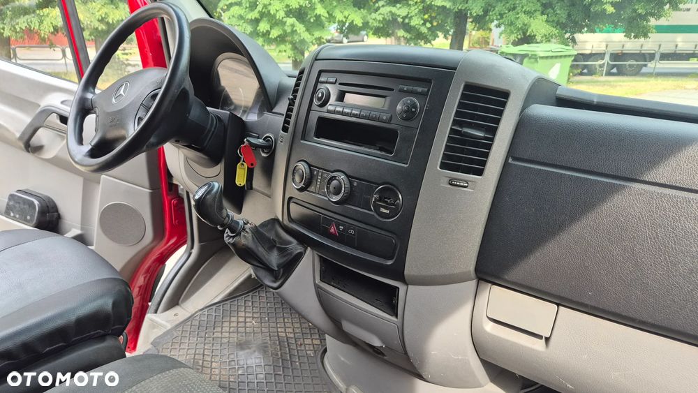 Mercedes-Benz SPRINTER - 7