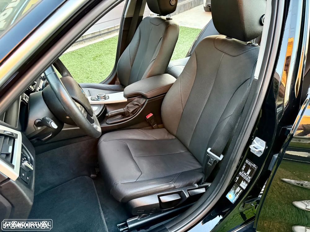 BMW 320 d Touring Ultimate Auto - 23