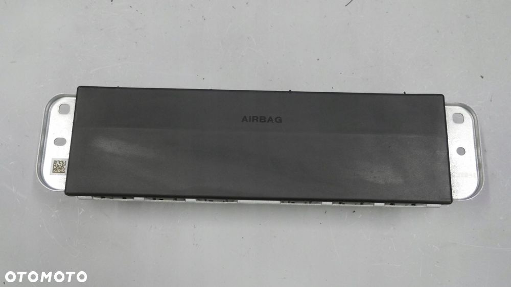 bmw 2 f44 gran coupe poduszka kolanowa prawa kierowcy 6823068 airbag - 1