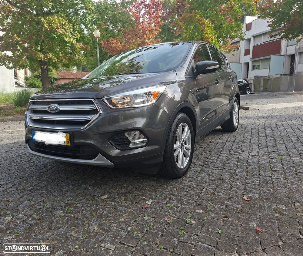 Ford Kuga - 14