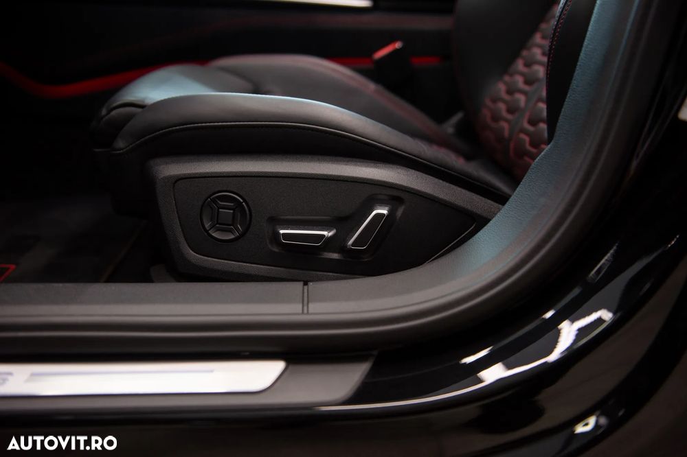 Audi RS6 Performance TFSI quattro Tiptronic MHEV - 12