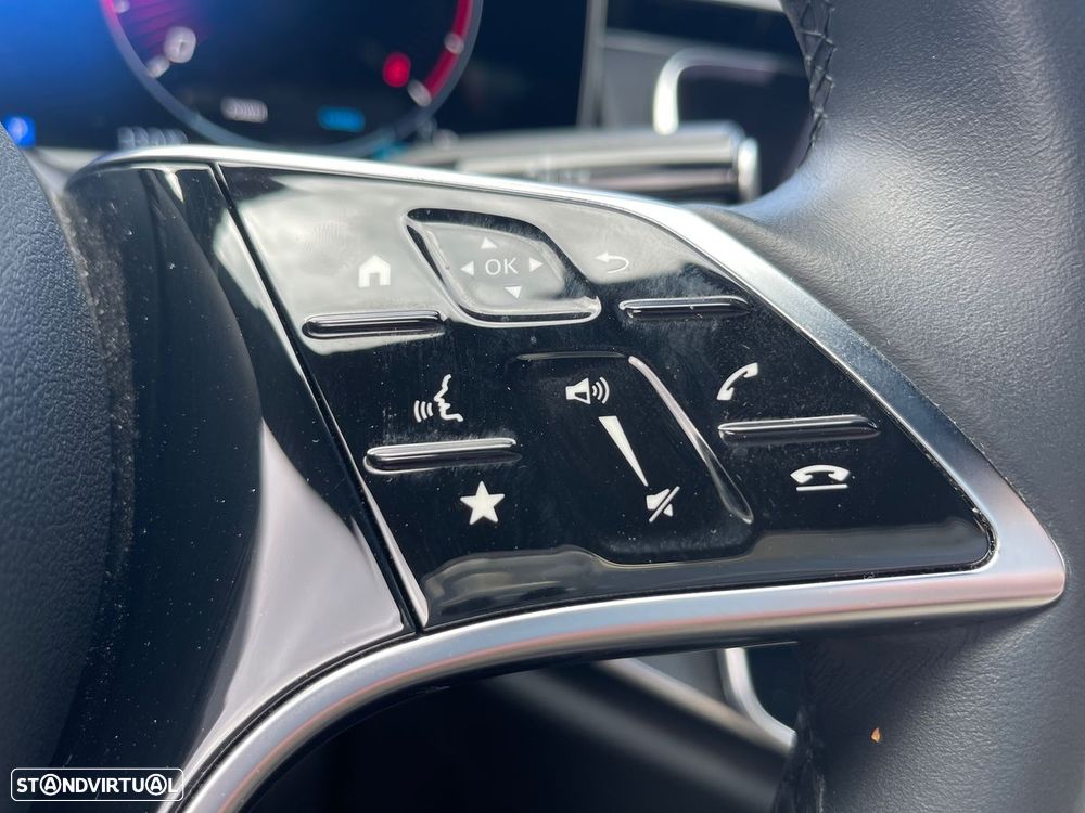 Mercedes-Benz E 220 d 9G-TRONIC Edition AVANTGARDE - 26