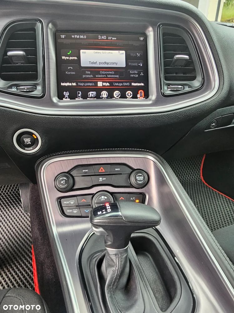 Dodge Challenger 3.6 SXT - 8