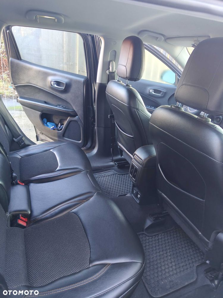 Jeep Compass - 7