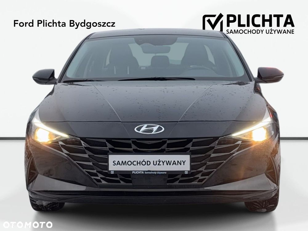 Hyundai Elantra 1.6 Smart CVT - 2