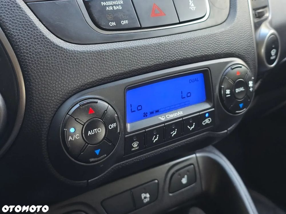 Hyundai ix35 1.7 CRDi 2WD Fifa World Cup Edition - 8