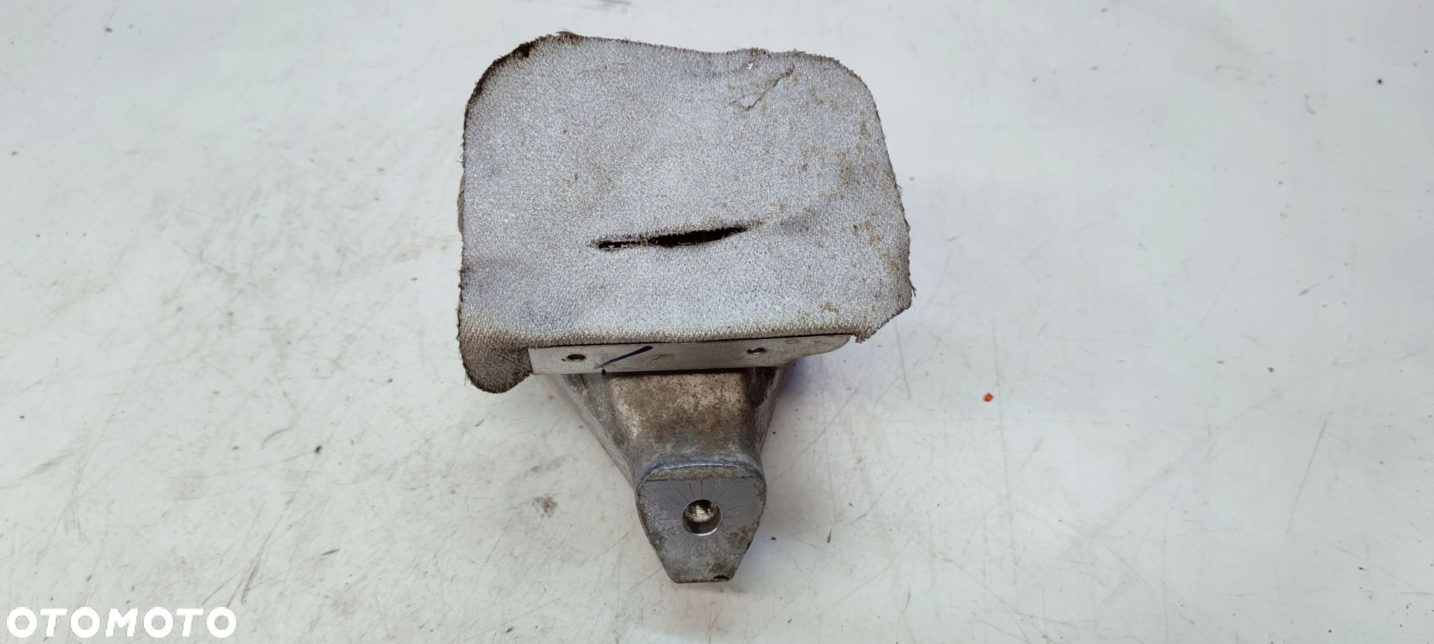 ŁAPA SILNIKA LEWA AUDI A4 B8 A5 8T A6 C7 A7 3.0 TDI 8K0199307BJ - 5