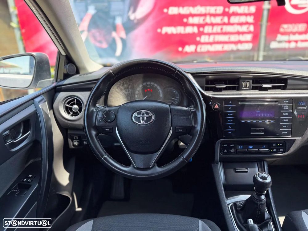 Toyota Auris 1.4 D-4D ACtive - 18