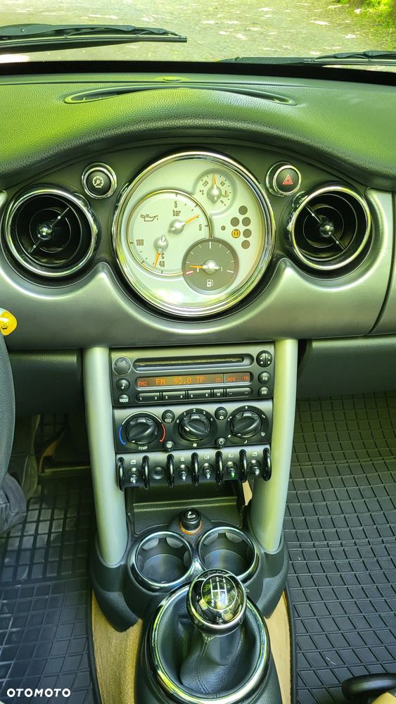 MINI ONE Highgate - 12