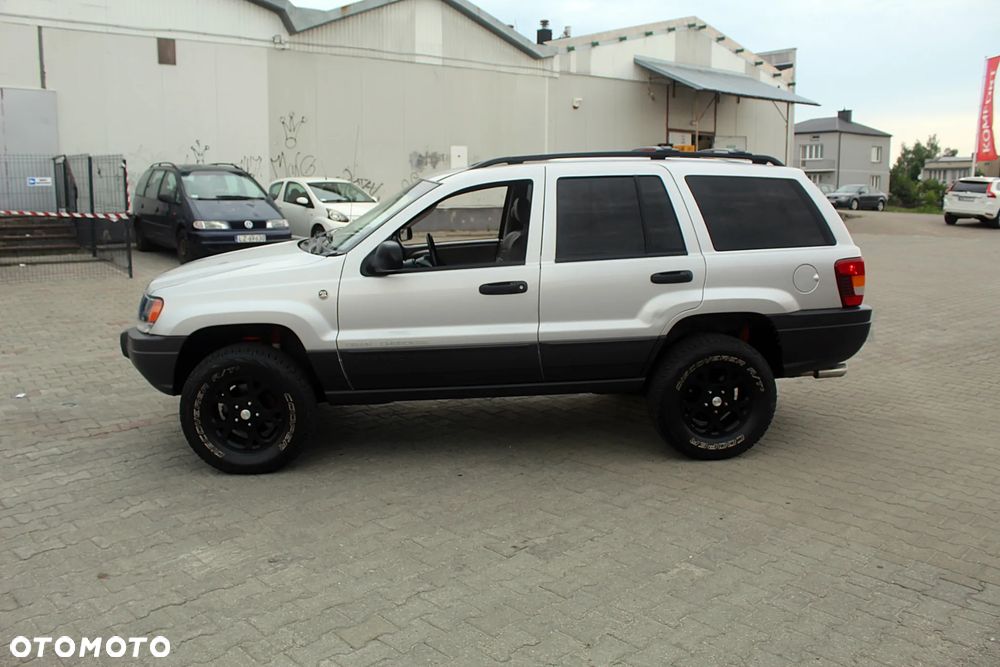 Jeep Grand Cherokee - 9