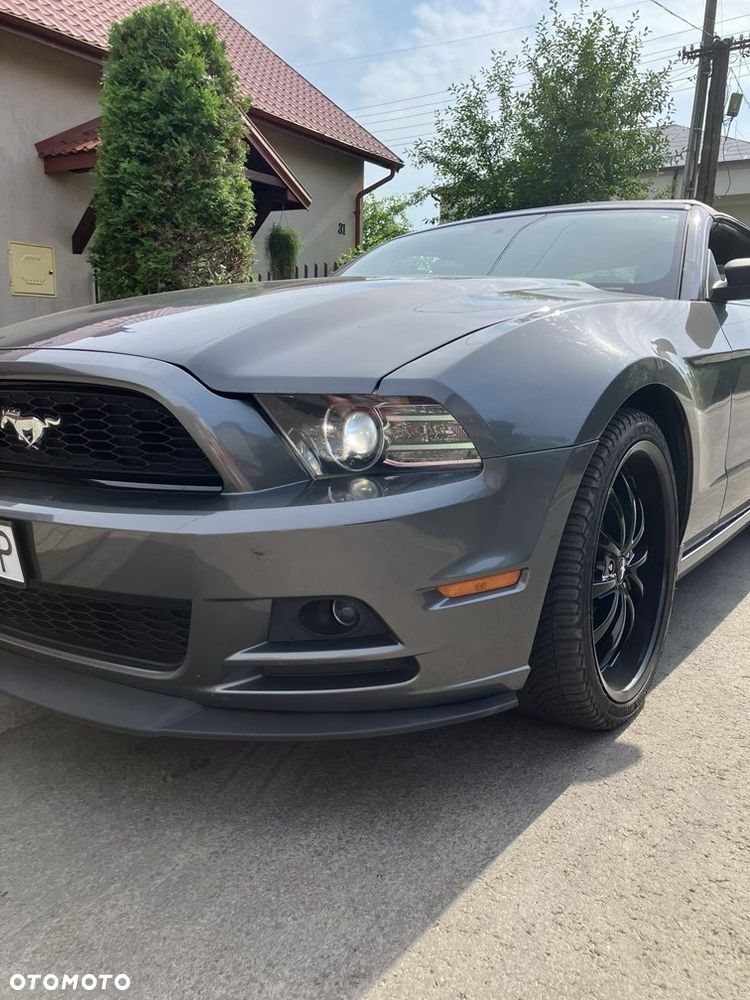 Ford Mustang 3.7 V6 - 2