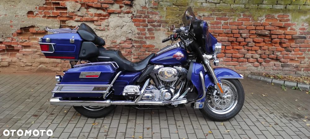 Harley-Davidson FLH Electra Glide - 12