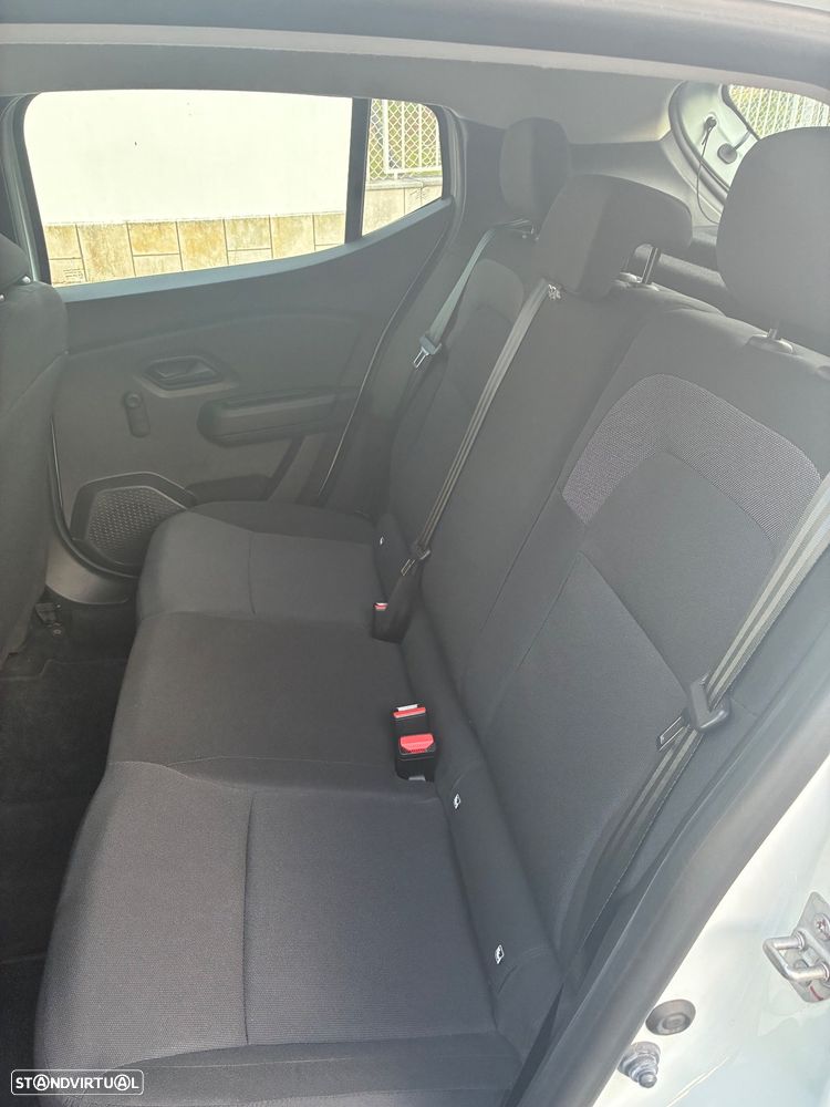 Dacia Sandero 1.0 SCe Essential - 8