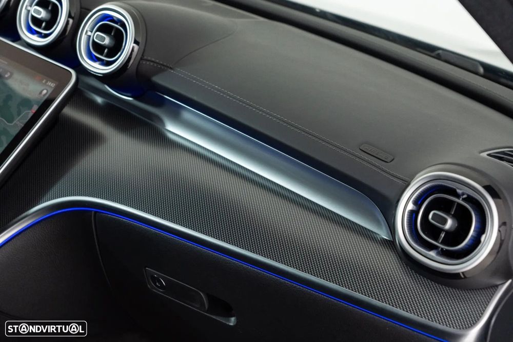 Mercedes-Benz C 300 e AMG Line - 25