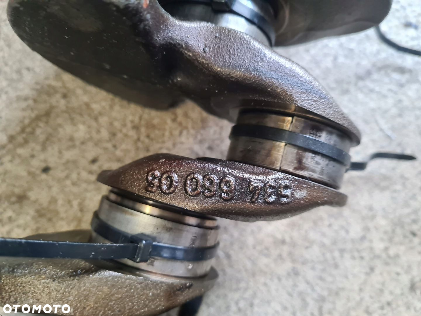 Wał korbowy 53466005 Citroen Peugeot 1.6 - 2
