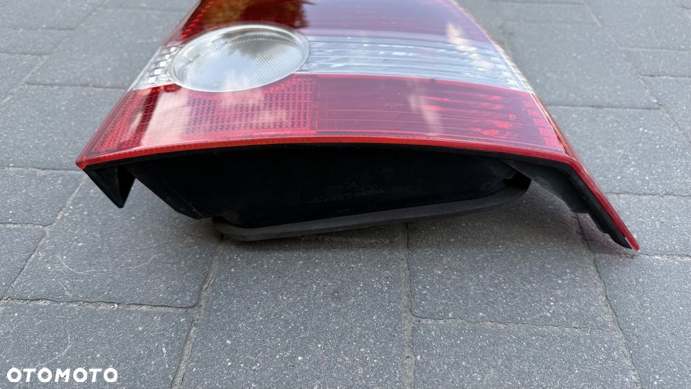 Lampa prawa tył Volvo s40 tylna Europa 04-07 oryginał - 11