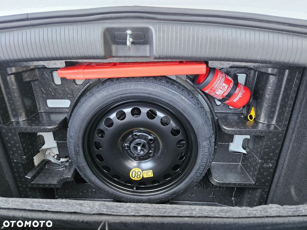 Opel Astra 1.2 T GS Line S&S - 29