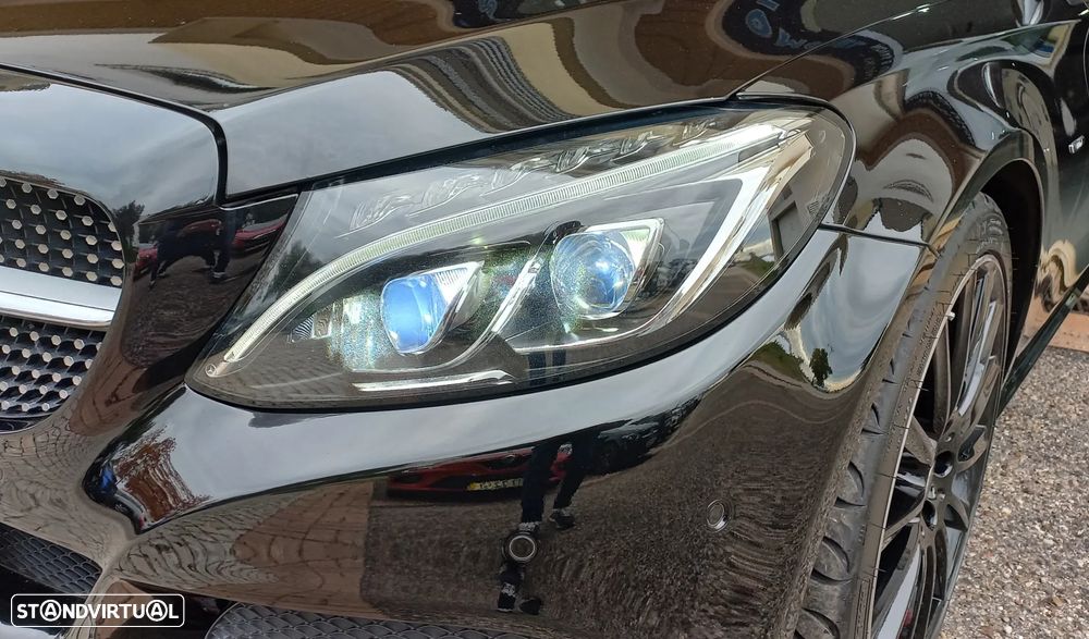 Mercedes-Benz C 220 d Coupe 9G-TRONIC AMG Line - 24