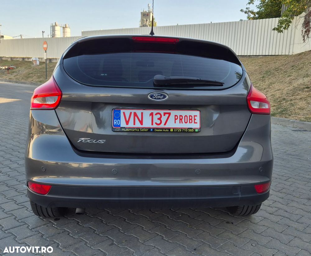 Ford Focus 1.5 TDCi DPF Start-Stopp-System Business - 11