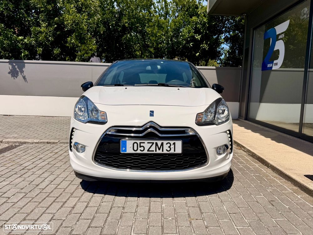 Citroën DS3 1.4 e-HDi Chic CMP - 2